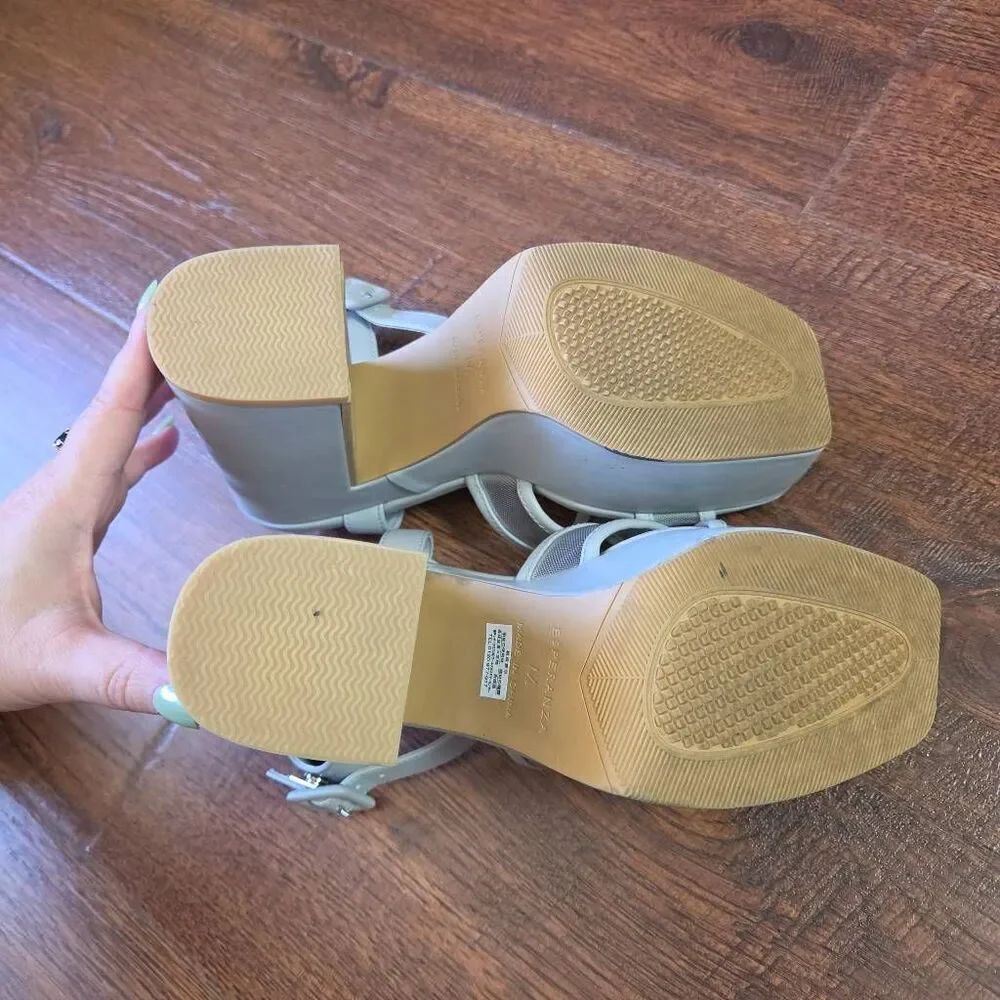 Esperanza Platform Heels - Picture 5 of 8